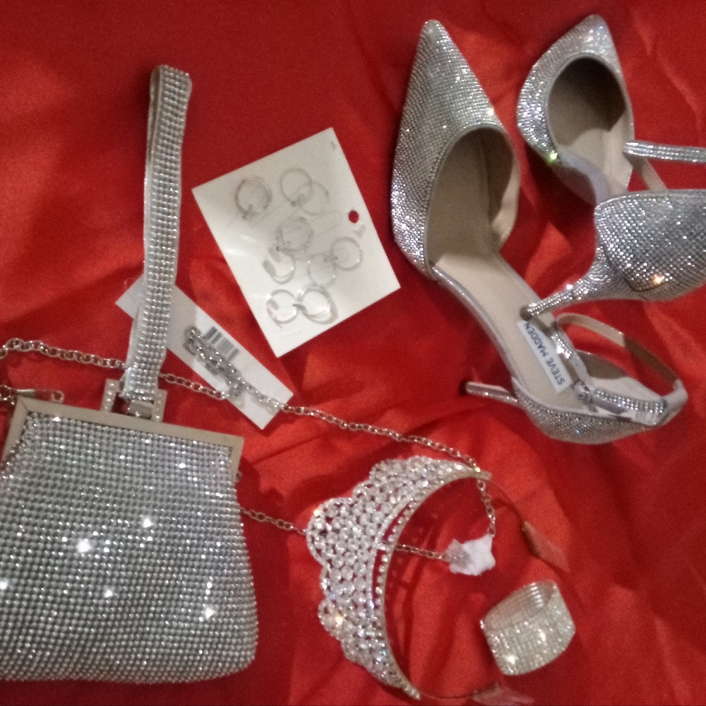 Authentic Great Deal NWT